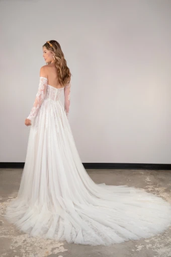Essense of Australia D4097 (unlined) -EOA #1 default (IV-RM) IVORY LACE AND FRENCH TULLE OVER RUM GOWN thumbnail