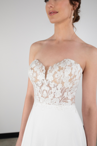 Essense of Australia D3862-EOA #2 default Ivory/Porcelain thumbnail