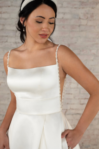 Stella York 7830-SY #2 default (IV-PL) Ivory Gown w Porcelain Tulle Side Plunge thumbnail