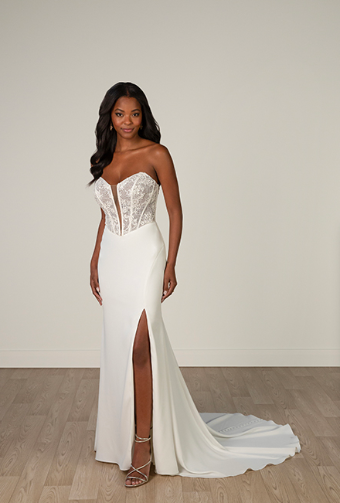 Stella York 8040-Stella York #0 default (IV-PL) Ivory Gown w Porcelain Tulle Plunge thumbnail