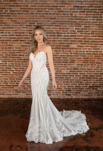 Essense of Australia D3838-SP23-EOA #0 default (IV-LT) IVORY LACE AND TULLE OVER LATTE GOWN thumbnail
